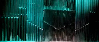 Bossert visade man kan göra med en orgel