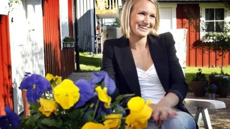 Magdalena Pajala, Piteå Elit, fick sitt stora genombrott i vintras. Det började med att hon blev uttagen till Tour de Ski, fortsatte med SM-guld i Piteå och sen OS i Vancouver. Nu har Magdalena, som bor i Östersund med pojkvännen Jesper Modin - som också tävlar för Piteå Elit och är med i landslaget - haft några sköna dagar i Piteå. "Förra säsongen var helt galen. Nu vill jag bli ännu bättre".
