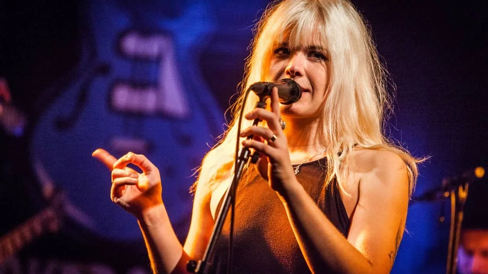 Stjärnskott. "Lisa Lystam är bland det bästa som hänt den svenska bluesvärden", säger festivalgeneralen Ulf Sandström.