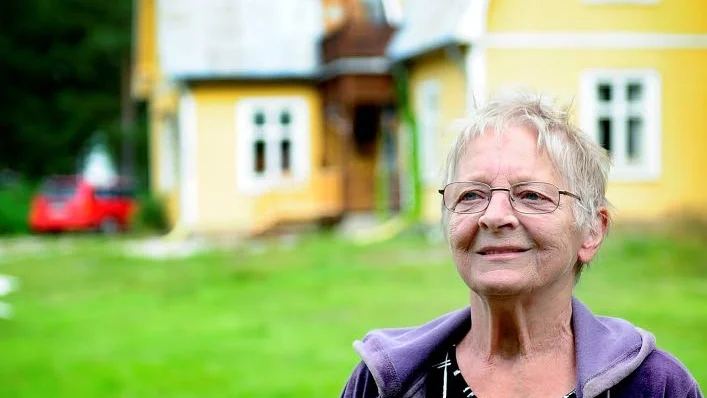 Rötter. Sara Arnia föddes i Finland.