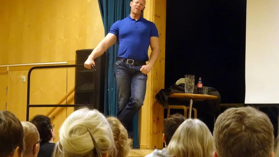 Magnus Samuelsson berättade med humor och självdistans om sitt liv och sin träning.