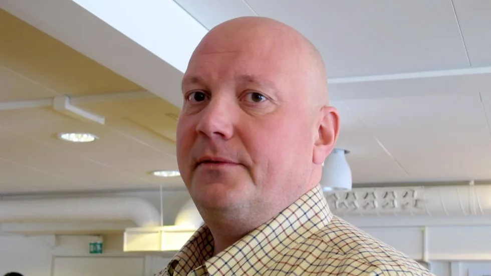 Fler stugor. Under våren ombildas Lillpite fiske till aktiebolag där sekreteraren Hans Öhlund bland annat vill bygga nytt servicehus och fler stugor i området.
