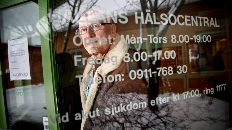 Kritisk. Efter sammanslagningen av Norrfjärdens och Öjebyns hälsocentral är Per Ögren listad vid Hällans hälsocentral, men han tycker att vården är under all kritik.