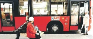 Dyrare och färre bussar