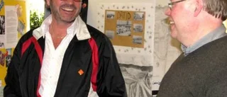 Elevutställning flyttar in i kommunhuset