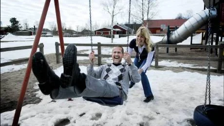 KOMMUNEN GER FART ÅT LANDSBYGDEN. Jenny Björk, landsbygsutvecklare och Gunnar Lauritz hälsade alla välkomna till Lansbygdsforum 2008 i Ersnäs.