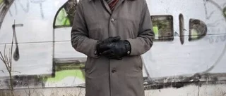 Språkprofessor in i akademien