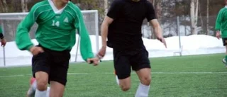 Flyktingungdomar kämpade om cupen