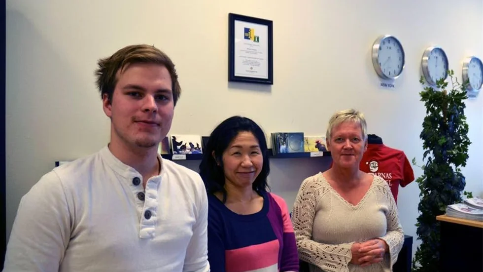 SKÖTER DET PRAKTISKA. Jonatan Nilsson, Saiko Nyberg och Britt Hased, sköter mycket av förberedelsarna inför Tomtarnas vinterspel i Gällivare.