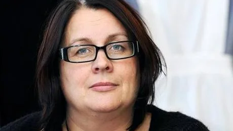 KRÄVER MER. Vårdförbundets Katarina Johansson tycker inte att landstinget tar sjuksköterskebristen på allvar. "De har bra tankar men alldeles för lite verkstad", säger hon.