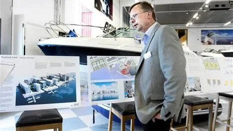 BÄST. Kenneth Söderlund och hans kollegor på MAF har ritat det bästa förslaget tycker de som vill bebygga Ettans båthamn.