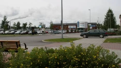 Insändarskribenten undrar vad det är som gäller när man kommer från Uddmansgatan och ska ut på Hamnplan.
