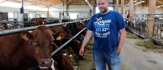 Han möter krisen genom att storsatsa