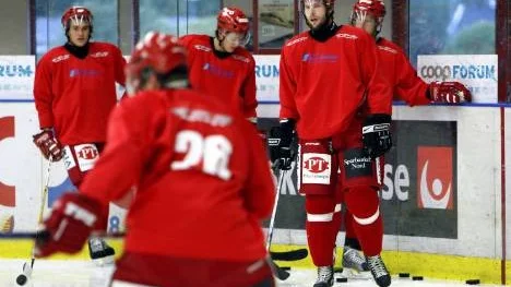 Erik Lindberg spelar med Piteå från och med söndag.