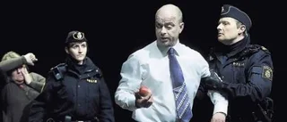 Poliser utbildas med teater