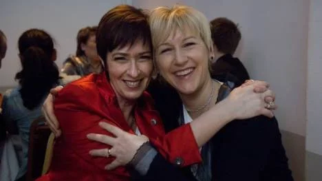 Den skröna om att det finns en hemlig socialdemokratisk plan att Margot Wallström skulle bli statsminister vid en rödgrön valseger har bara till syfte att underminera Mona Sahlin som oppositionsledare.