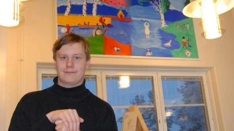 Anders Marklunds sagoinspirerade målning som pryder Arjeplogs biblioteks barnhörna avtäcktes på fredagen.