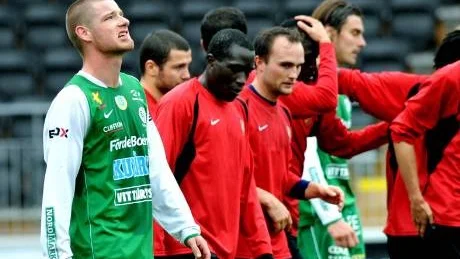 ÖVERKÖRDA. Brent Fishers Bodens BK åkte på en stjärnsmäll i Västerås. 0-7. Nu är det tre poäng upp till nedflyttningstrecket.