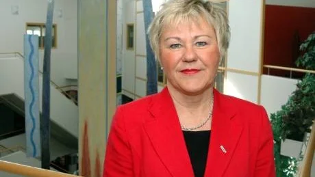 NY GENERALDIREKTÖR. Christina Lugnet slutade i januari som kommunchef i Haparanda och den 1 april tillträdde hon som generaldirektör för den nya myndigheten Tillväxtverket.
