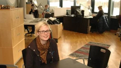 sjudande aktivitet. Greta Viklund är projektledare för Acusticum Go Business inkubator och Idéhuset i Piteå. "I fjol hjälpte vi igång 60 företag", berättar hon. Foto: Jonas Hansson