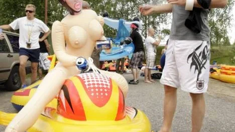 Uppblåsbara Barbara  var en av deltagarna i racet.