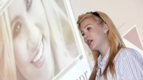 "Bloggen har gett mig så mycket positivt, men samtidigt är det tufft med alla påhopp och elaka kommentarer", säger Isabella Löwengrip.