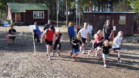 18 personer ställde upp när första måndagslunken anordnades i Arjeplog.