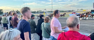 Visby Travfest: Gästerna trivdes när det hölls travkalas – Örjan Kihlström och Missle Hill vann Gotlandslöpningen