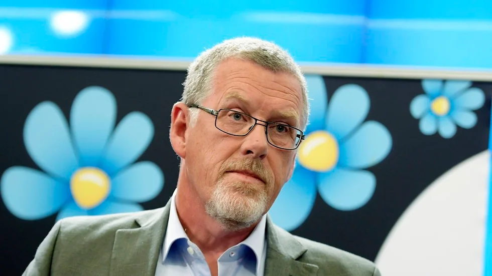 Johan Lagerfelt i Stallarholmen tror att en koalition mellan M och S skulle öka SD:s attraktionskraft. På bilden  Thomas Morell, SD:s talesperson.