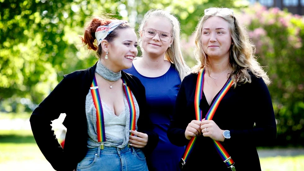 Eleverna Elin Frisk, Lina Frankenberg och Mi Gammil vill få fler delaktiga i hbtq-frågor.