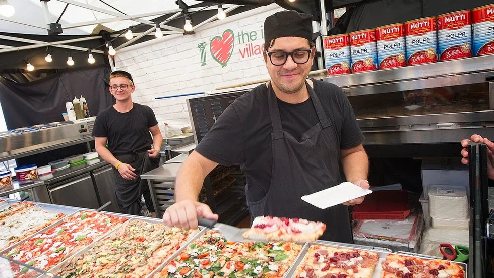 Mauro Cipriano från Rom vet hur han vill ha sin pizza: tunn och frasig i lagom stor portion - men han dissar den svenska kebabpizzan.