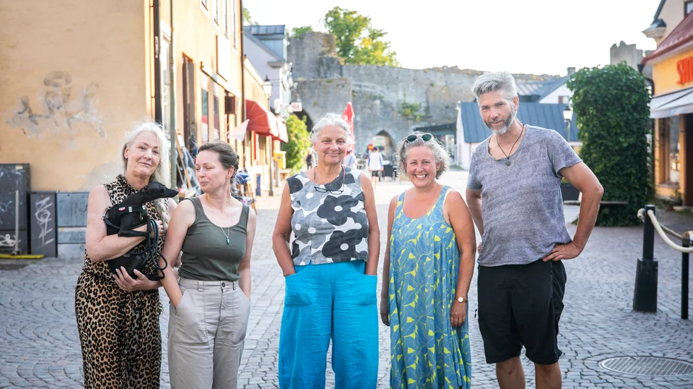 Några av deltagarna i arbetsgruppen ”Vårt grundvatten – vår framtid”. Från vänster: Ahnie Gottberg, Sandra Fröberg, Petra Schnell, Jenny Lundahl och Robert Hall.