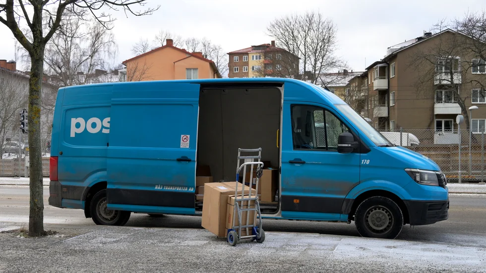 Brev kommer varannan dag, men paket och expressleveranser delas ut varje vardag, skriver Camilla Törnkvist.