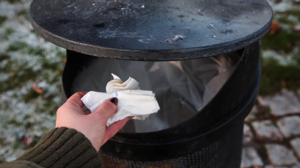 "Att alltid tro att andra skall göra allt åt oss är en dum tanke" skriver insändarskribenten.