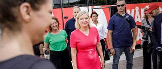 Magdalena Andersson blandar bort korten 