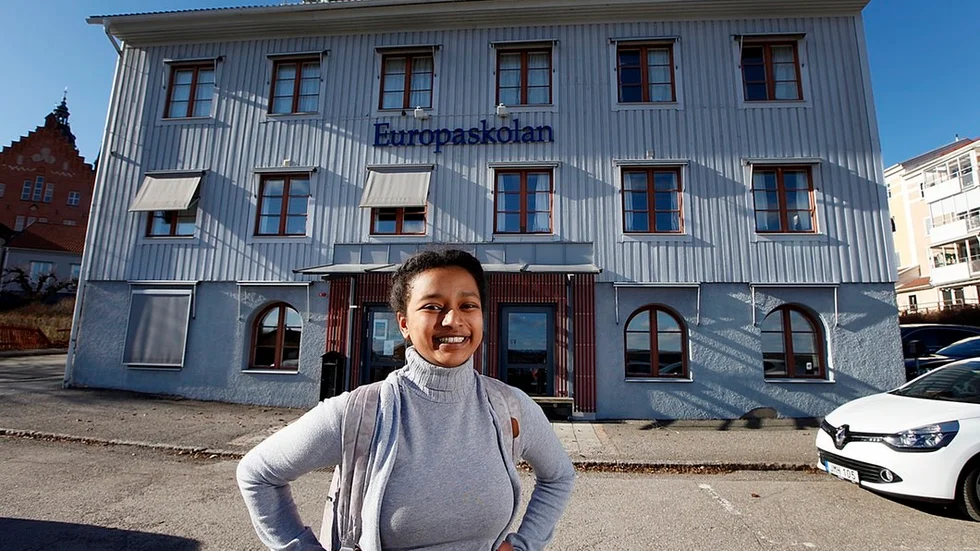 17-åriga Gabriella Tesfamichaels Habtezion, som går i klass KFSCI15 på Europaskolan i Strängnäs, har två veckors forskning i partikelfysik att se fram emot. Och inte i vilket laboratorium som helst, utan i världens största vid schweiziska Cern.