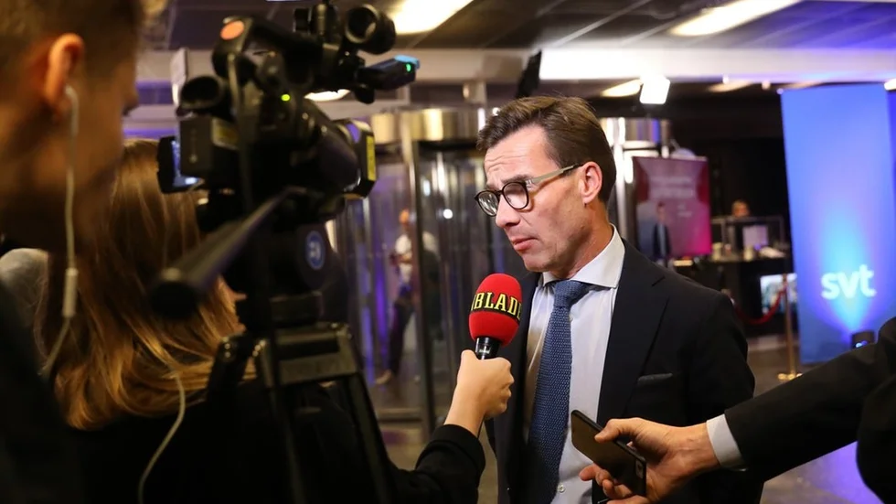 Moderaterna och Sverigedemokraterna vill sänka skatten på bekostnad av patienter, pensionärer och skolelever, skriver Fredrik Olovsson (S) och Urban Granström (S).