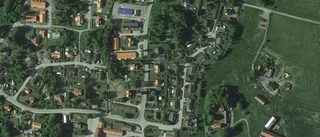 Nya ägare till fastigheten på Sankta Birgittas Väg 12 i Harbo - prislappen: 3 000 000 kronor