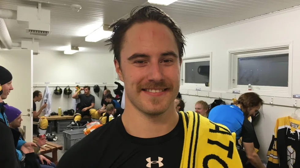 Emil Jakobsson, lagkapten Kiruna AIF.