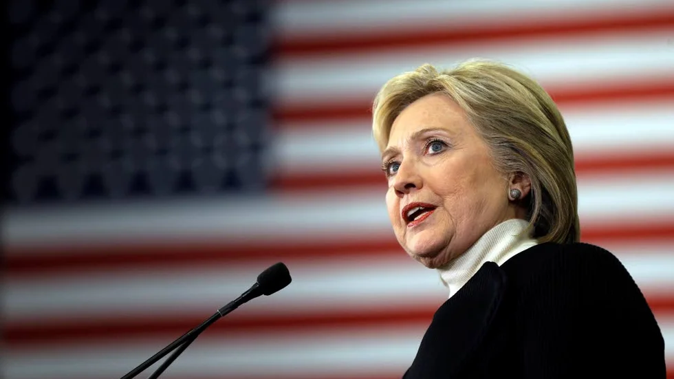 KANDIDAT. Hillary Clinton är inte uträknad.