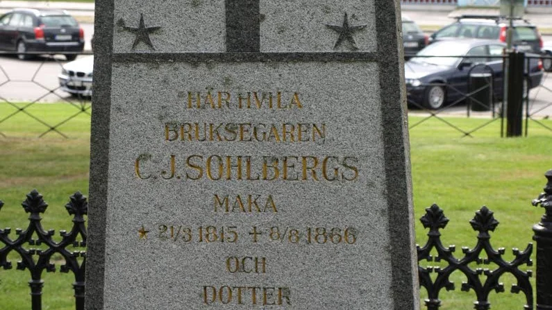 Kengis bruks ägares hustru och dotter kolerans offer.