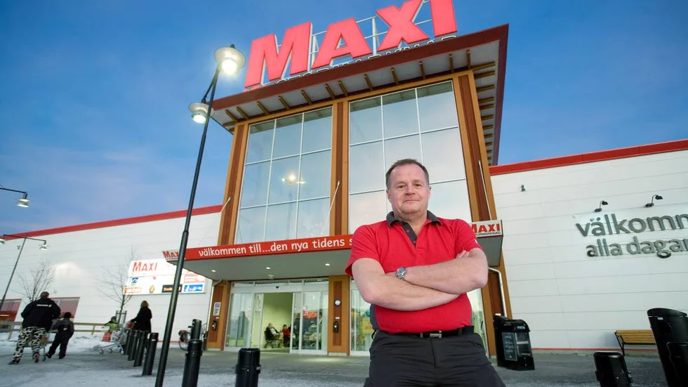 ICAHANDLARE. Andreas Spinnell har arbetat inom Ica hela sitt yrkesverksamma liv och har under de senaste 27 åren varit Ica-handlare. För elva år sedan startade han Ica Maxi på Storheden som han nu säljer.