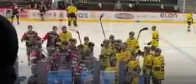 TV: Stökigt på uppvärmningen – bråk mellan spelarna