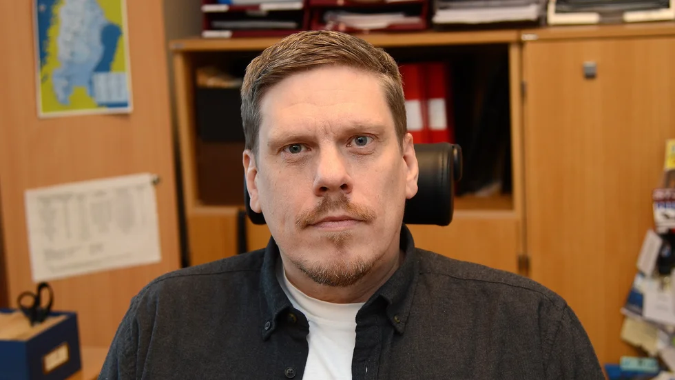 "Den började låta illa, sen började den låta ännu sämre och vi ringde till tekniker för att spela upp ljudet och då sa han: Stäng av, kör den inte", säger Mattias Jonsson, driftchef vid Arvidsjaurs kommun, om Prästbergets skidlift. (Arkivbild)