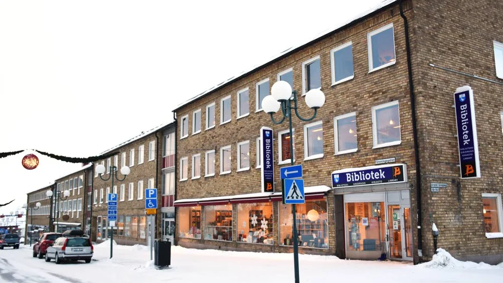 ÖKNING. Stadsbiblioteket i Kiruna har ökat sin utlåning av böcker från ungefär 60 000 under 2015 till 80 000 under 2016. De nya lokalerna tros vara en del av framgångsreceptet.