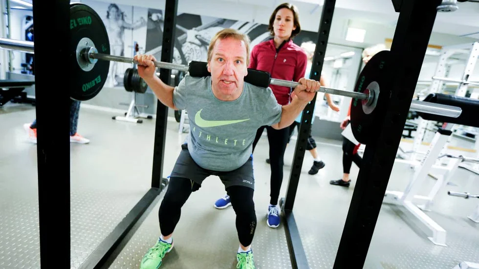 PT. Greta Åberg är hans personliga tränare som ger honom nya utmaningar.