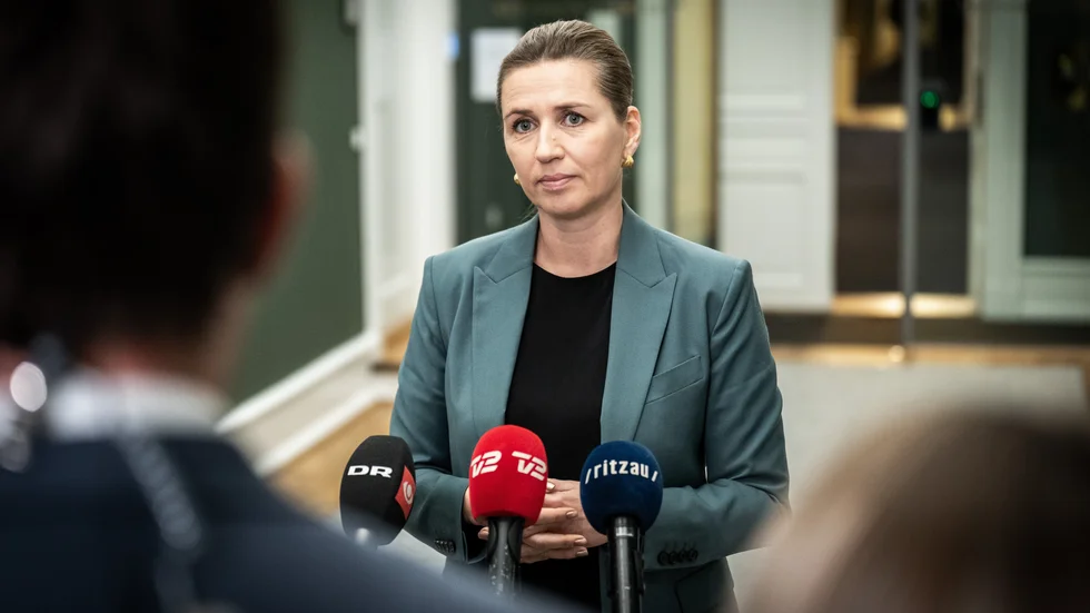 Mette Frederiksen (S) möter pressen efter regeringssonderingar i statsministeriet på Christiansborg.