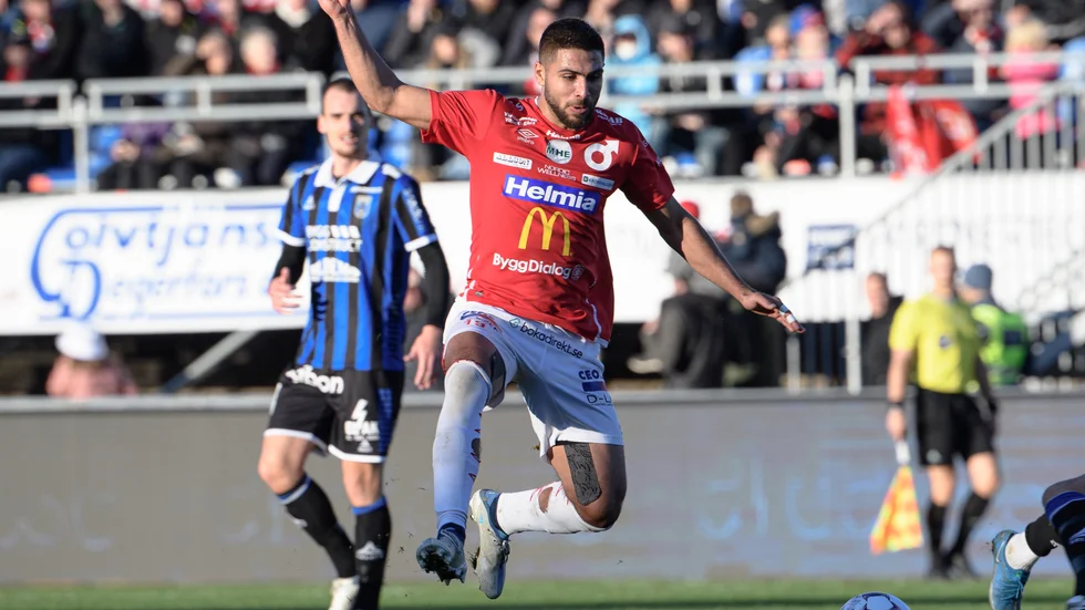 Omar Faraj, här i Degerfors dress, är klar för AIK. Arkivbild.