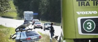 Bilförare på fel sida - nära krocka på E 4