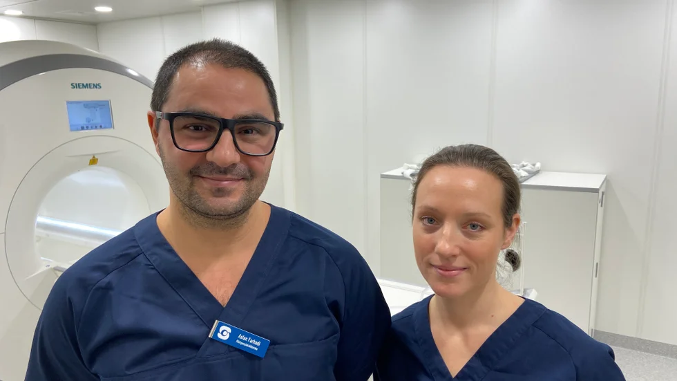 Aslan och Sanna Farhadi på Seradkliniken. 